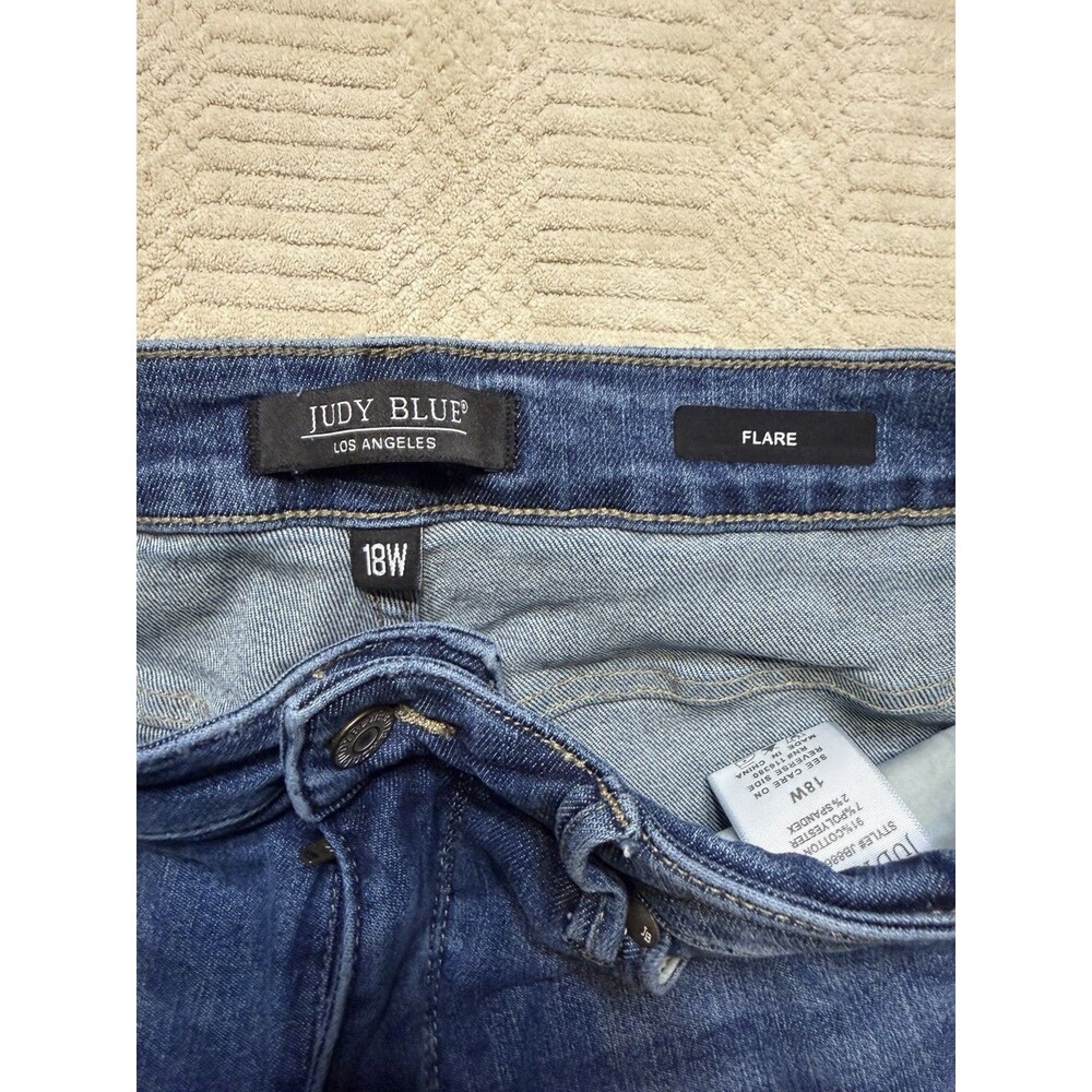 Judy Blue Women's Flare Blue Denim Jeans Plus Size 18W Stretch Medium Wash - Picture 3 of 9
